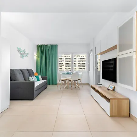 Prima Vista Luxury I *